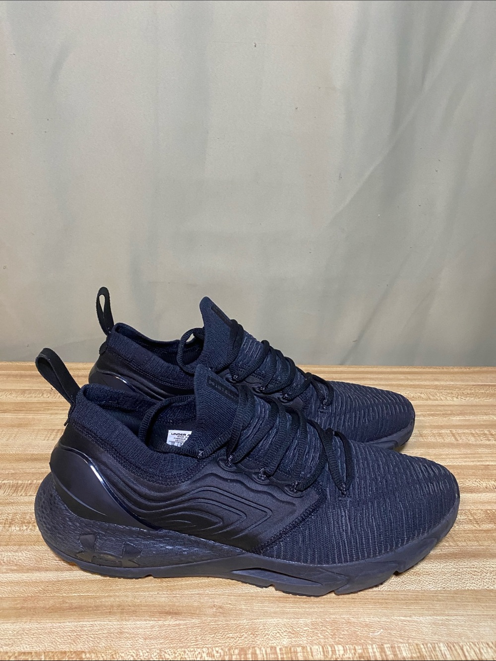 Under Armour HOVR Phantom 2 IntelliKnit Black/ Jet Grey Running Shoes Mens 12